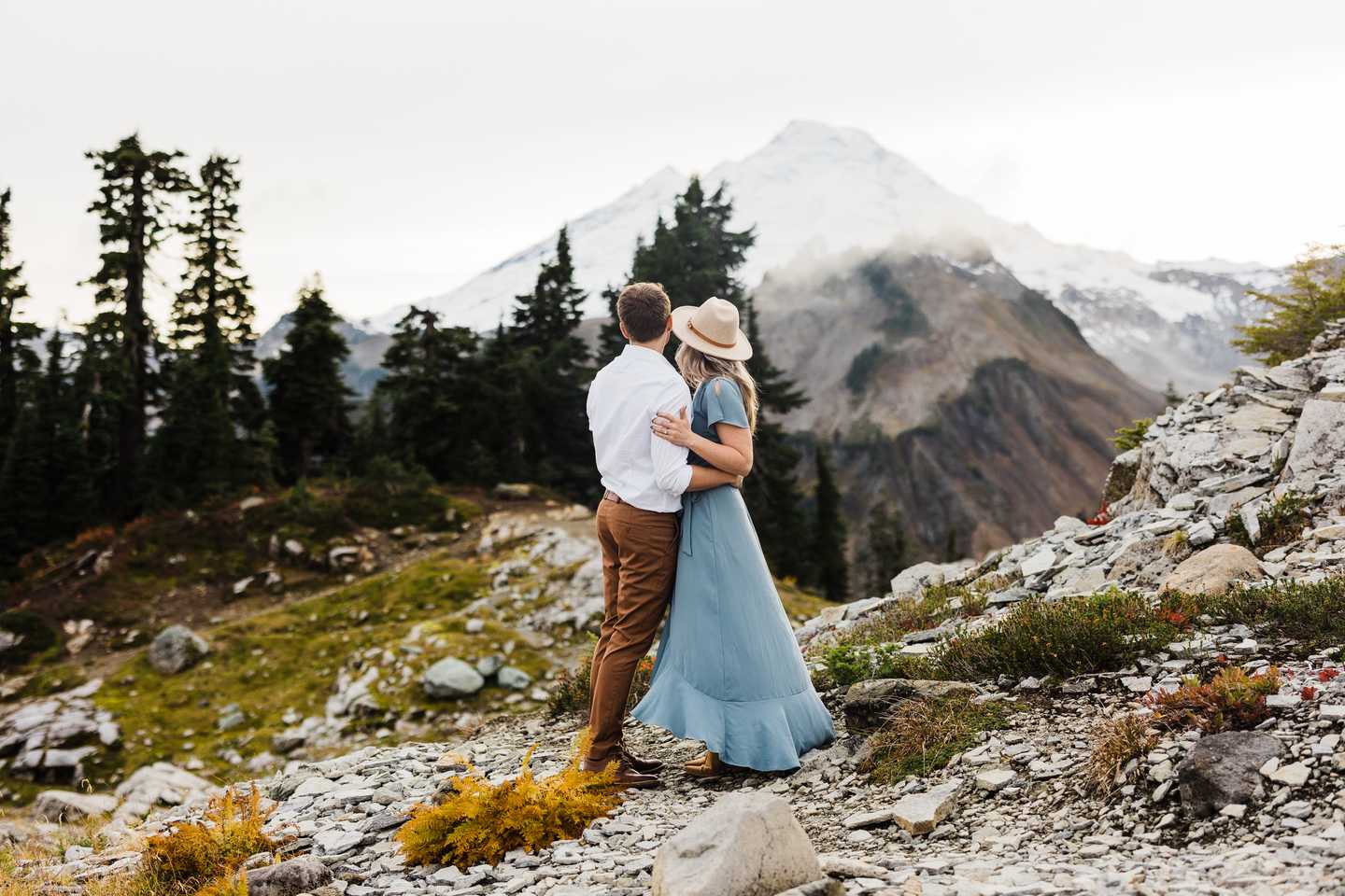 Seattle Adventure Wedding Photographer