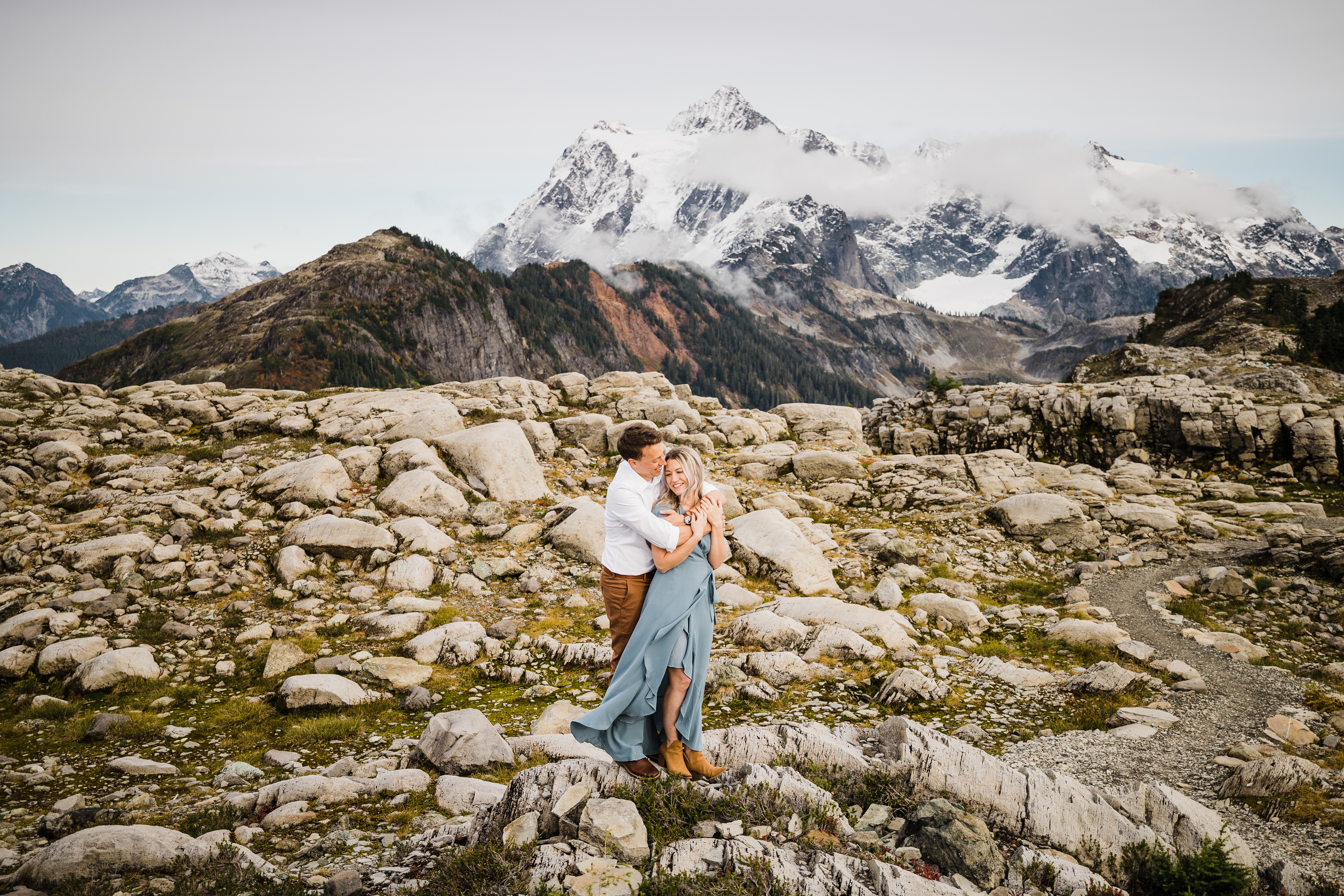 01_North-Cascades-Artist-Point-Elopement-Photographer-PNW-Weddings-1